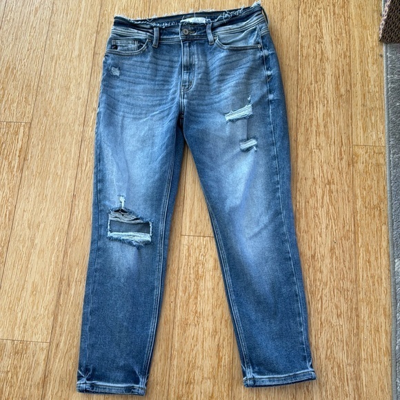 KanCan Denim - KanCan Distressed Ankle Jeans in Medium Blue